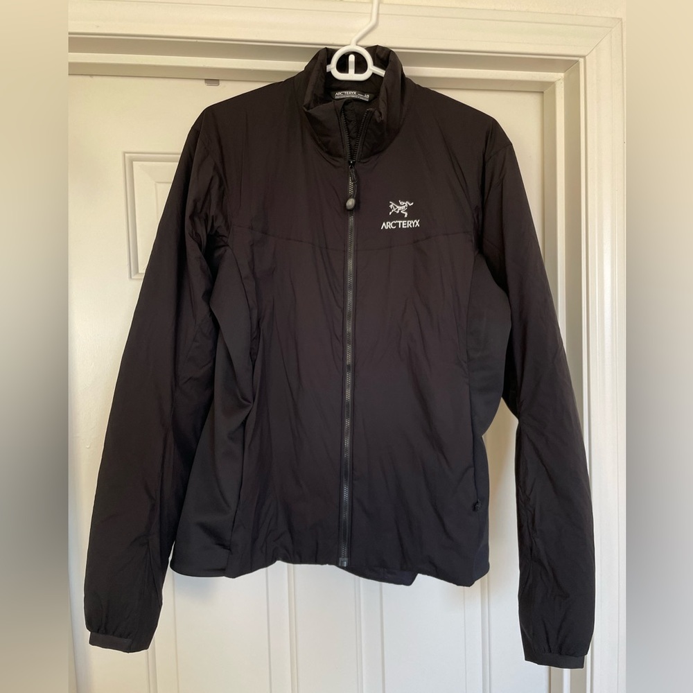 Arc’teryx Women’s Atom LT Jacket, Black, Large